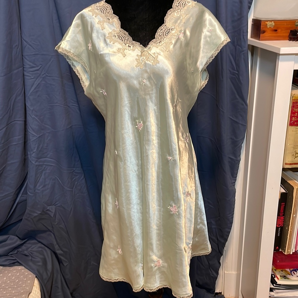 Vintage sea foam silky slip